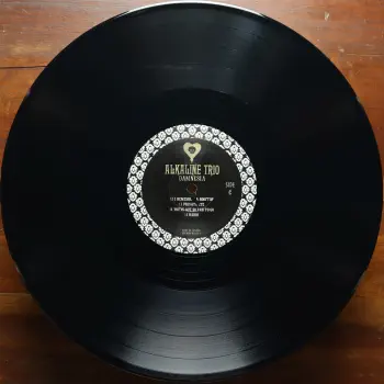 Damnesia - Black | Black