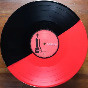 Good Mourning - Red & Black Split | Red & Black Split (Vagrant 20th Anniversary)