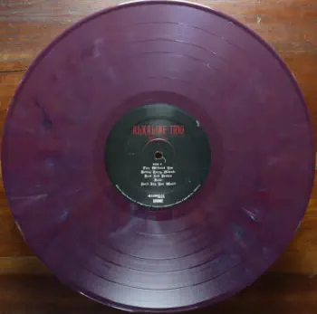 Remains - Dark Green Marble | Plum Marble